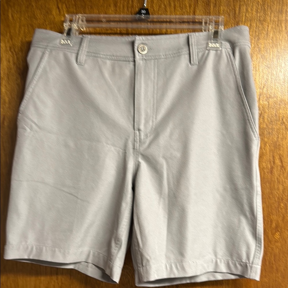 32 Degrees Gray Flat Front Shorts Lightweight Casual Wear